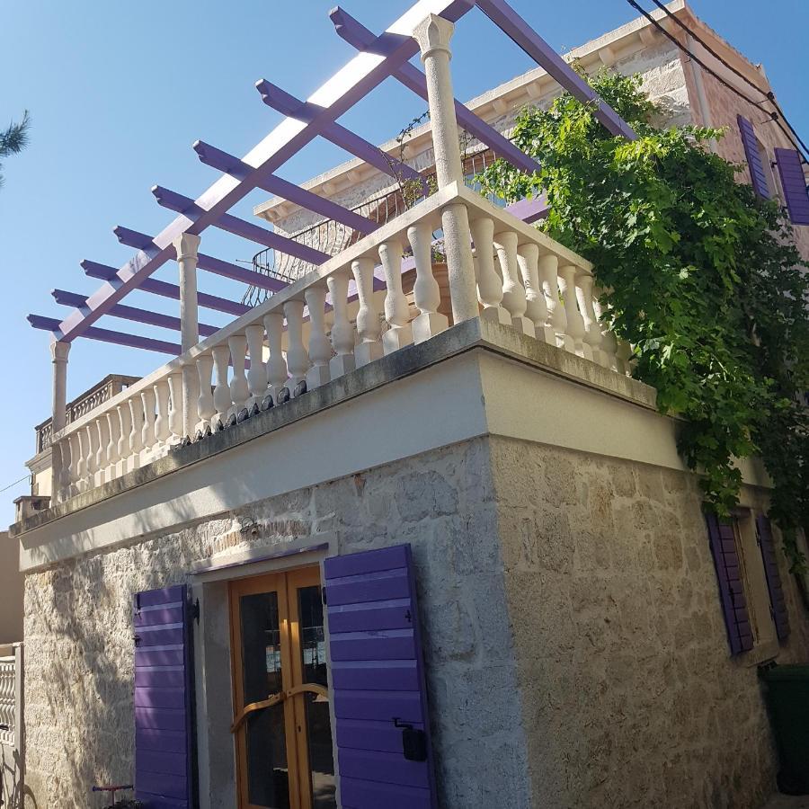 Jardin Kapetanova Kuca Appartement Veli Iž Buitenkant foto