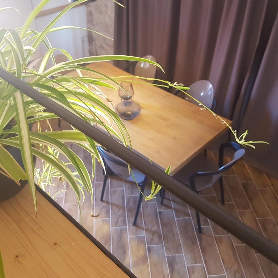 Jardin Kapetanova Kuca Appartement Veli Iž Buitenkant foto