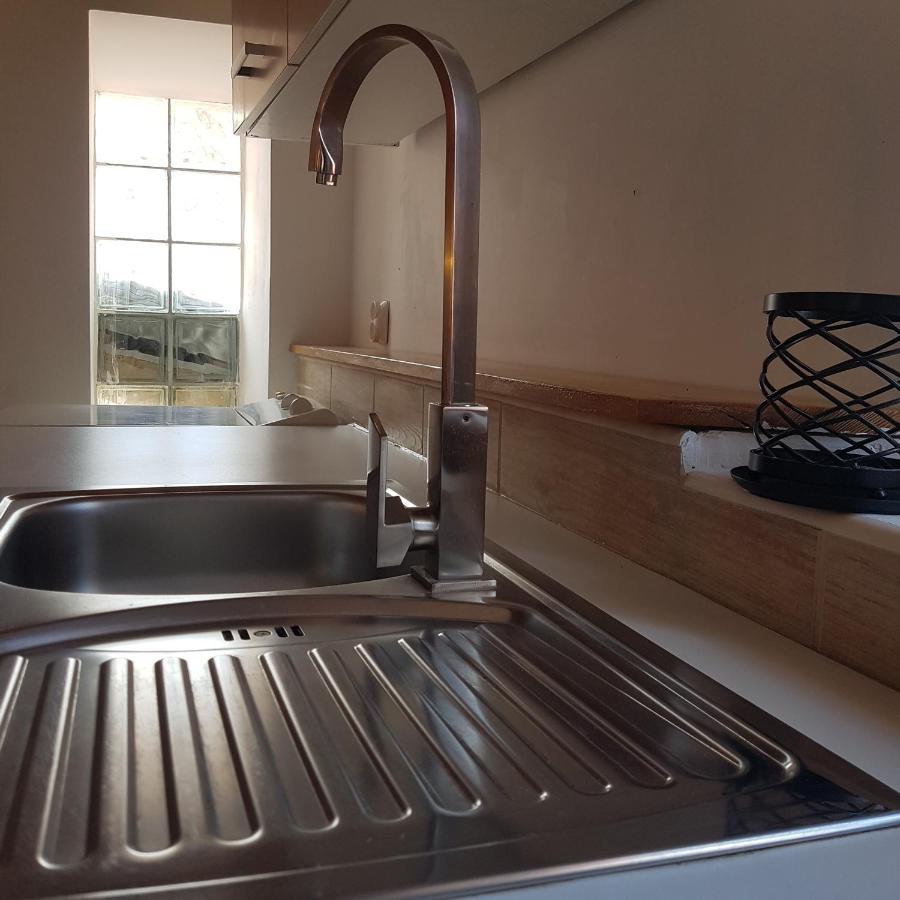 Jardin Kapetanova Kuca Appartement Veli Iž Buitenkant foto