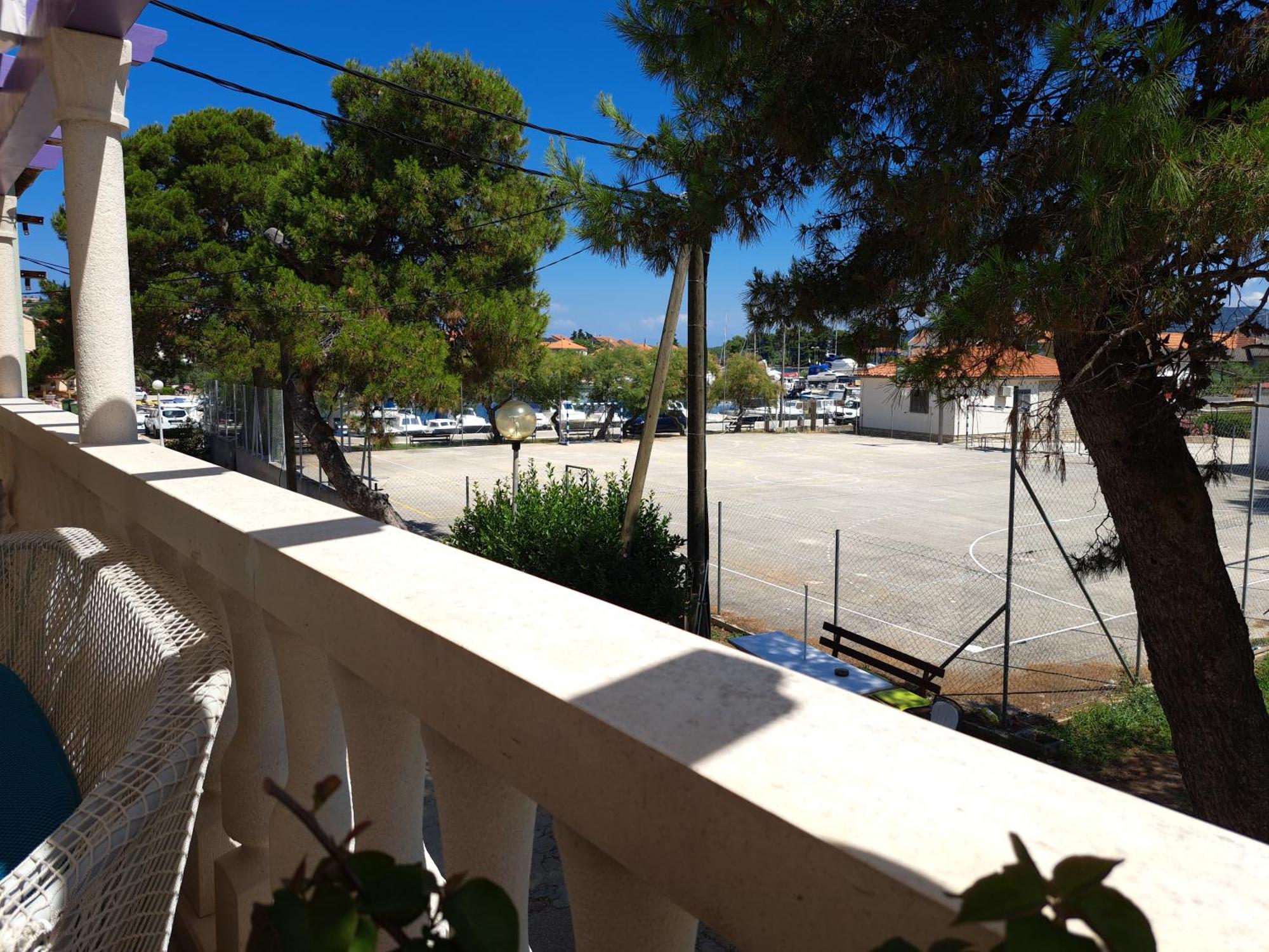 Jardin Kapetanova Kuca Appartement Veli Iž Buitenkant foto