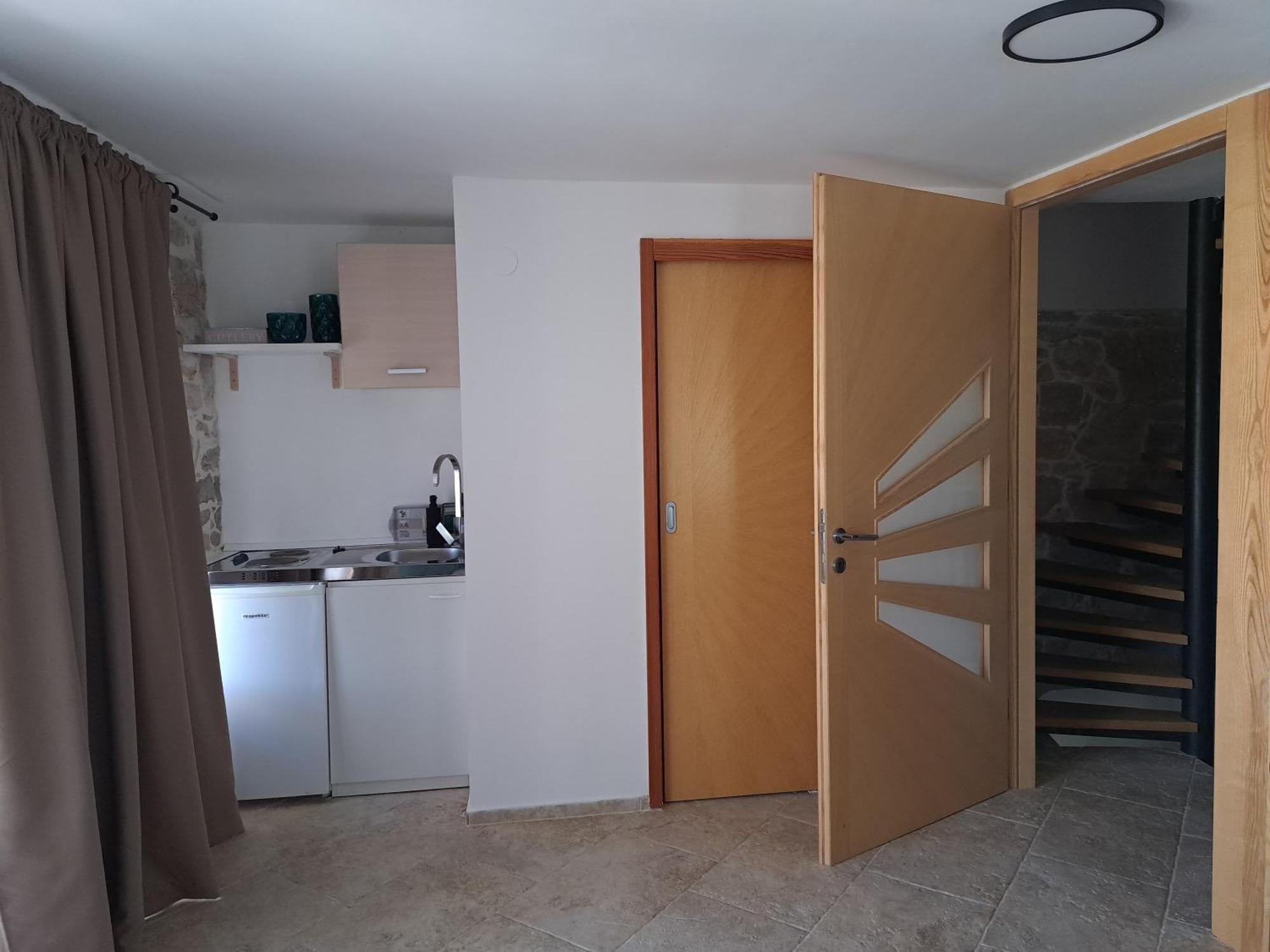 Jardin Kapetanova Kuca Appartement Veli Iž Buitenkant foto